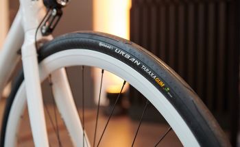 The Urban Taraxagum tire is made using Russian dandelion rubber.