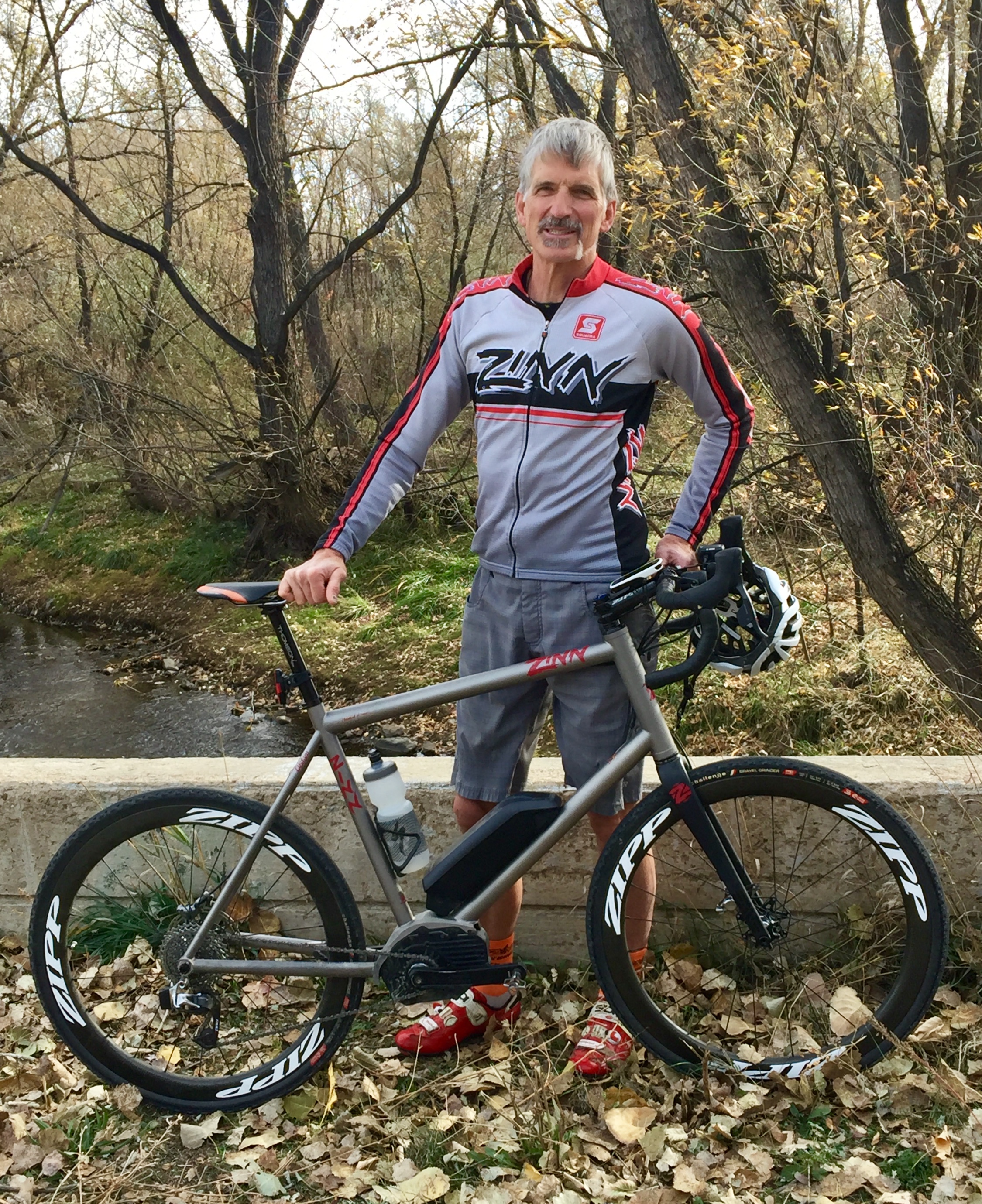 Zinn with his own e-bike. 